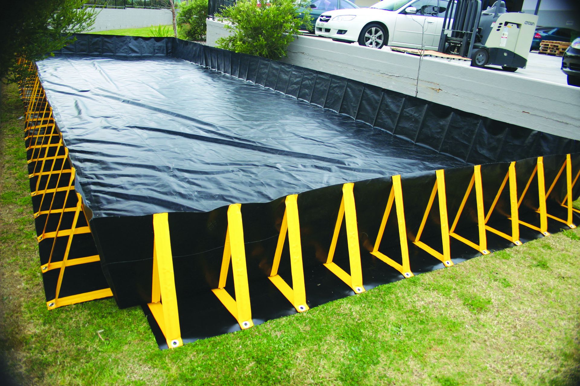 Picture for category Collapsible Bunds Picture for category Collapsible Bunds